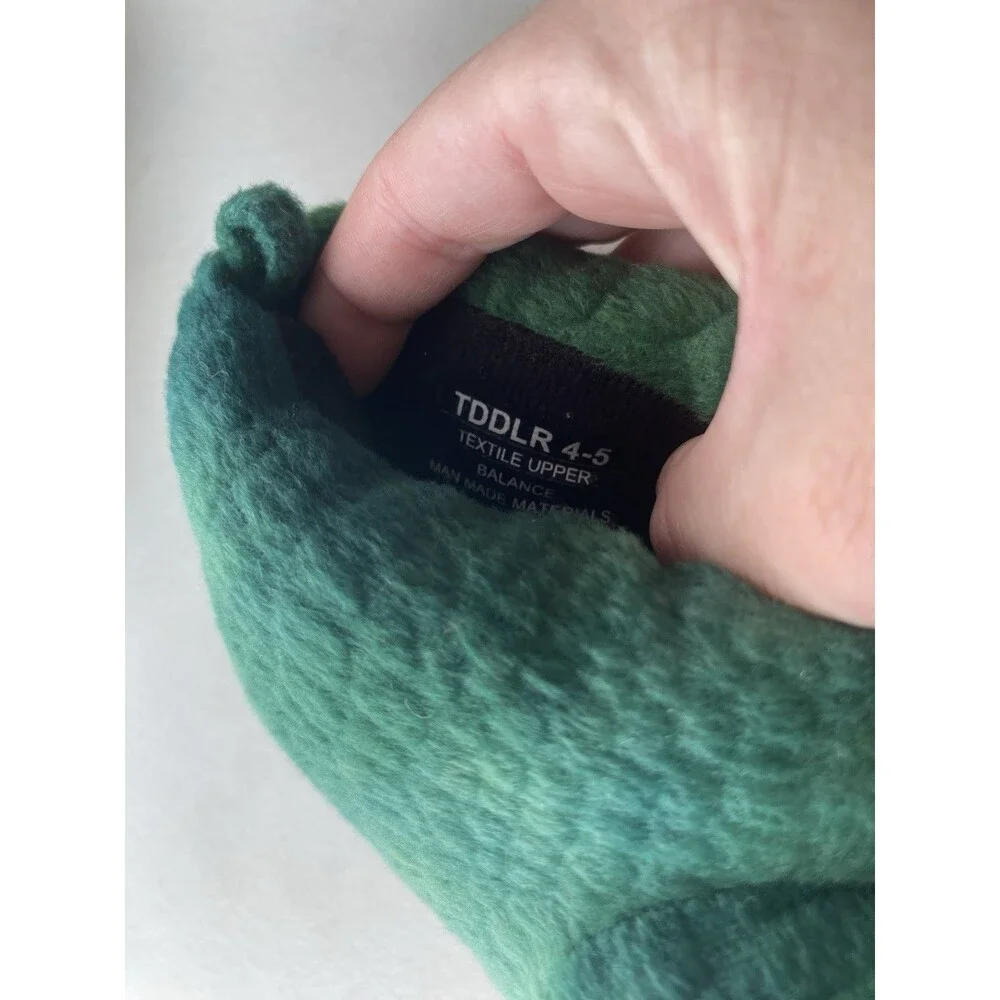 Unisex Kids Green Dinosaur Claw Feet Slip-On Slippers Toddler Size 4-5